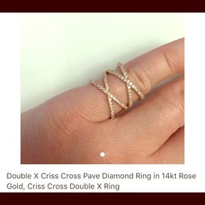 Diamond cross cross ring